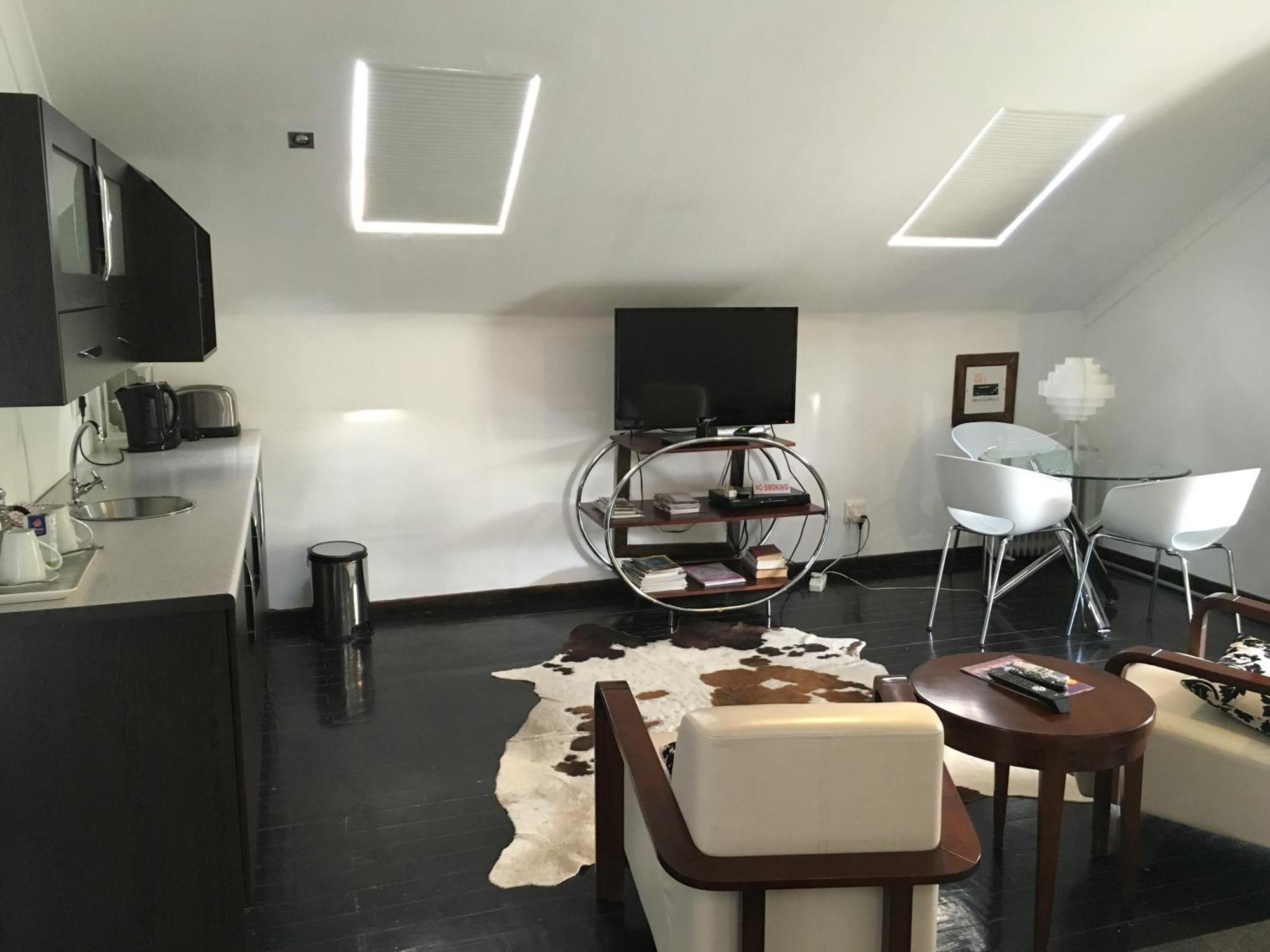 Melville Turret Guesthouse Johannesburg Bilik gambar